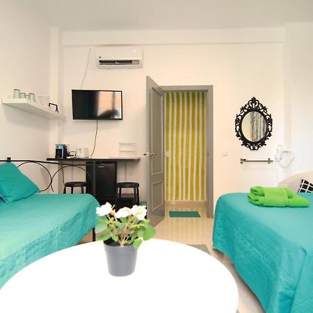 Arriola Rooms Malaga Exterior photo