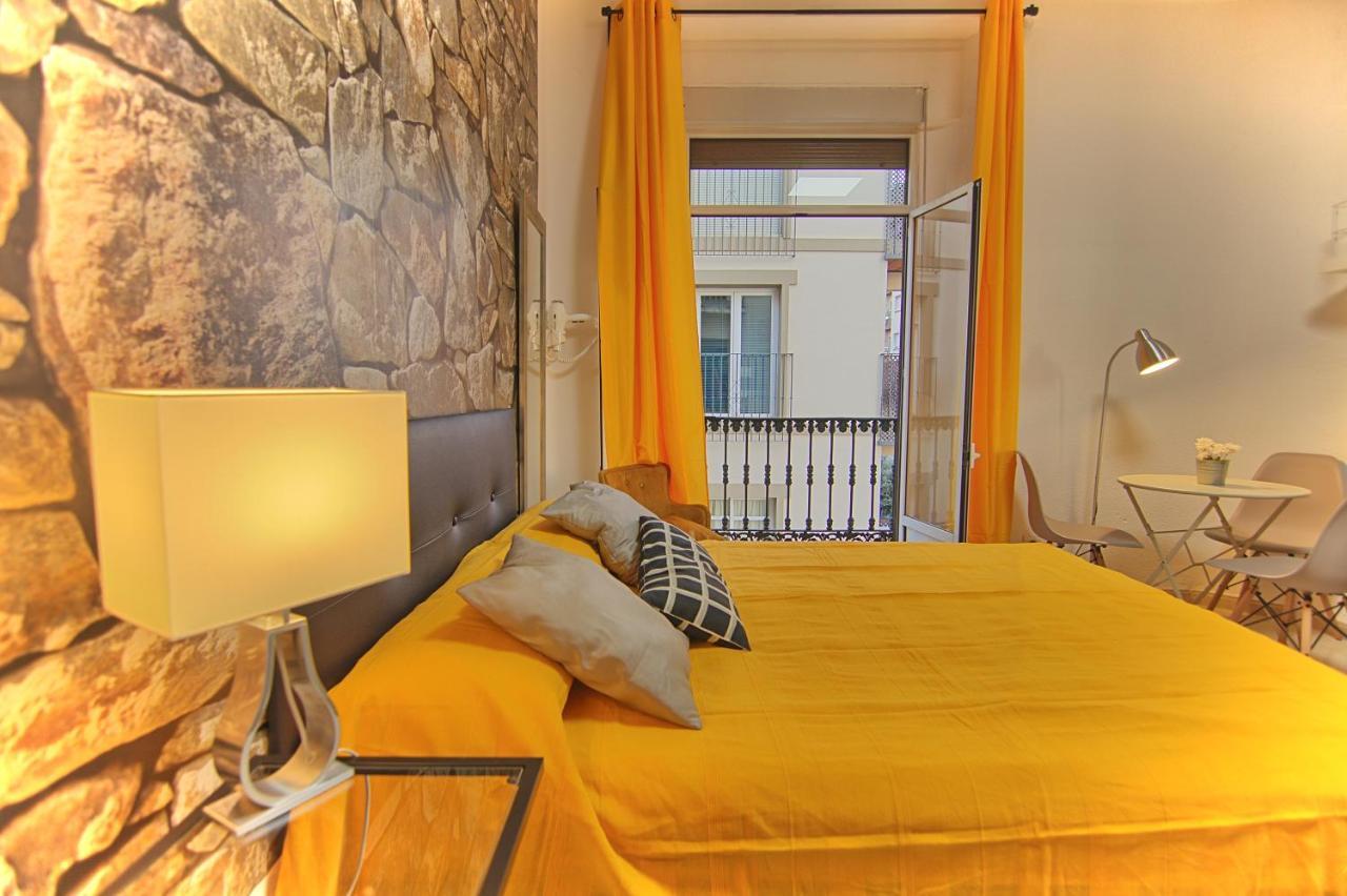 Arriola Rooms Malaga Exterior photo