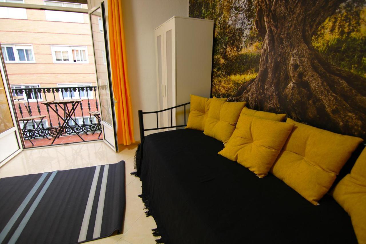 Arriola Rooms Malaga Exterior photo